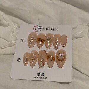 Elegant Nude and Gold Press-On Nails